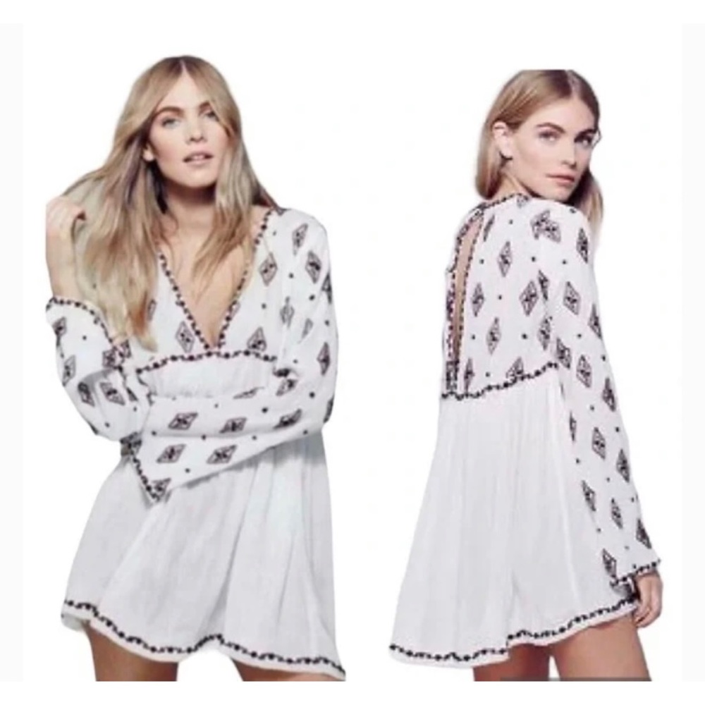 Free People Diamond Embroidered Bell Sleeve Tunic Top Size Small
